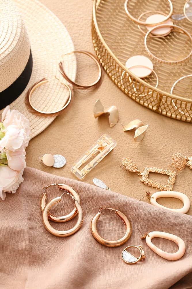 A selection of gold jewellery pieces